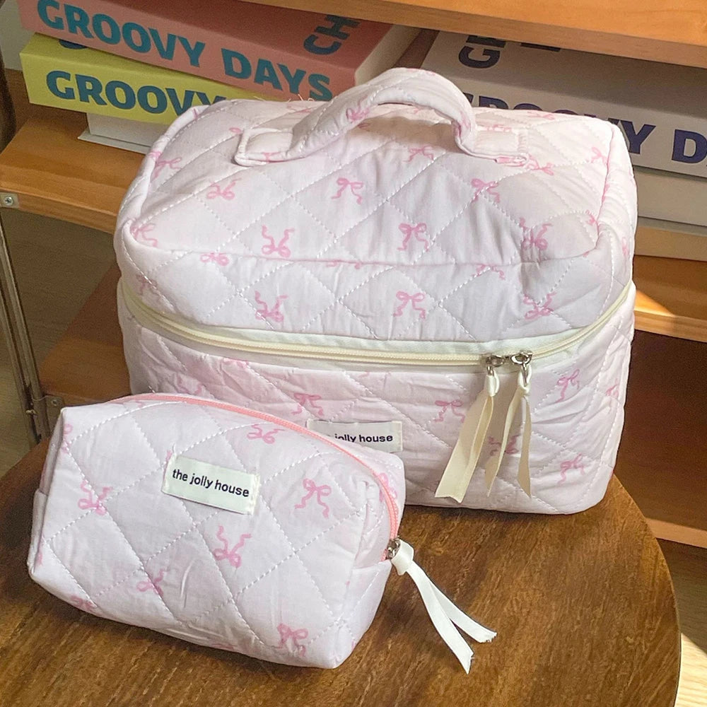 Necessaire Feminina com Laço Rosa – Bolsa de Maquiagem Acolchoada com Zíper | Organizador de Viagem Portátil - Serena Store