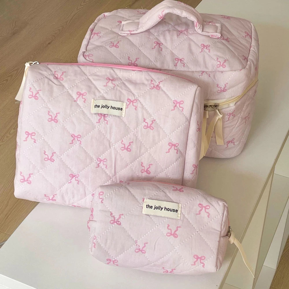 Necessaire Feminina com Laço Rosa – Bolsa de Maquiagem Acolchoada com Zíper | Organizador de Viagem Portátil - Serena Store